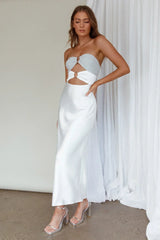 L'Amore Cut-Out Bodice Midi Dress Silver/White